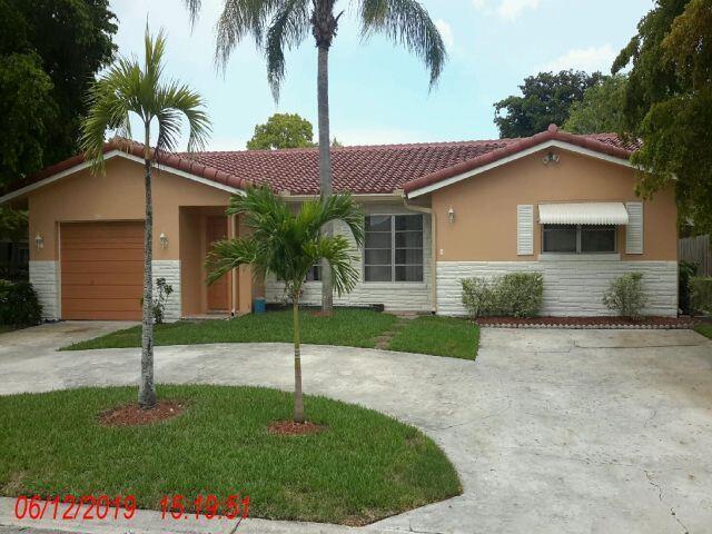 Photo of 3259 NW 118TH Lane #N-S, Coral Springs, FL 33065 (MLS # B26091491)