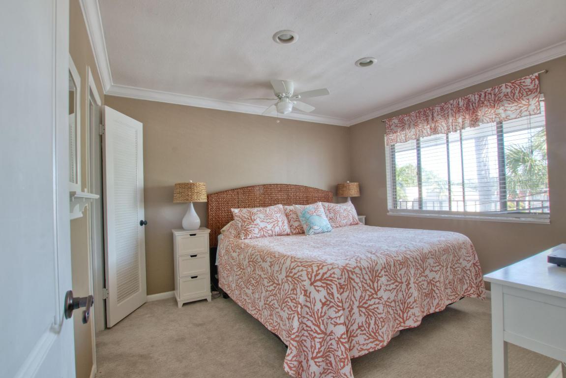 FOUNTAINS OF PALM BEACH CONDO 3 - Residential