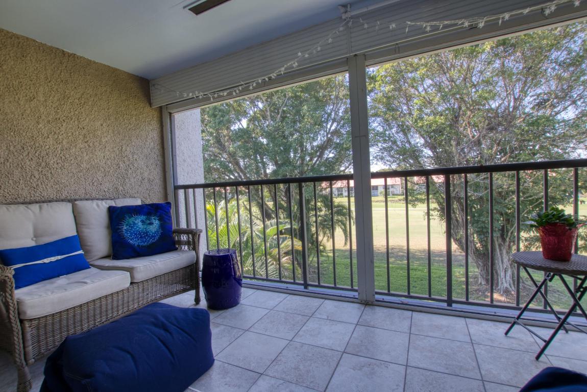 FOUNTAINS OF PALM BEACH CONDO 3 - Residential