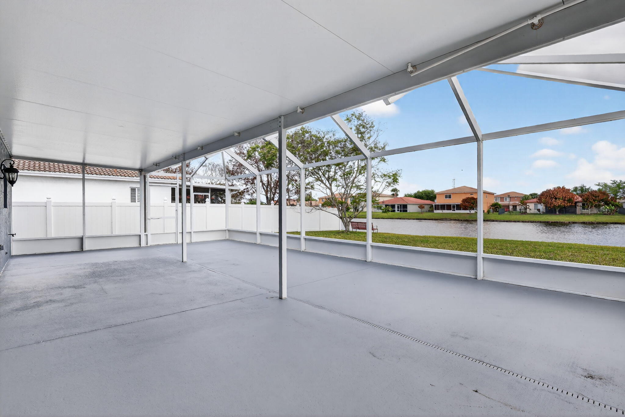 FOURTH  REPLAT OF PORTOFINO ISLES - Residential