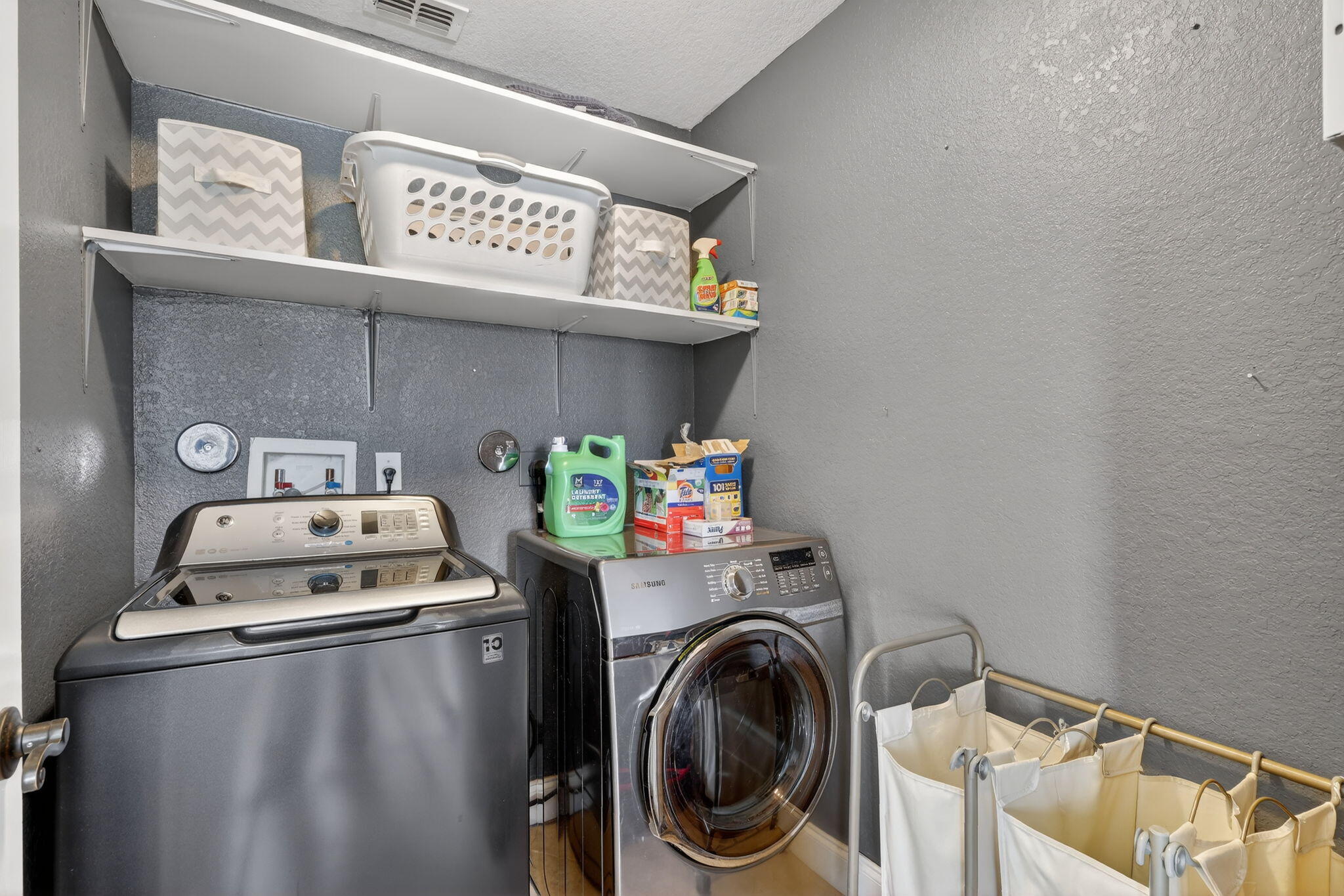 FOURTH  REPLAT OF PORTOFINO ISLES - Residential