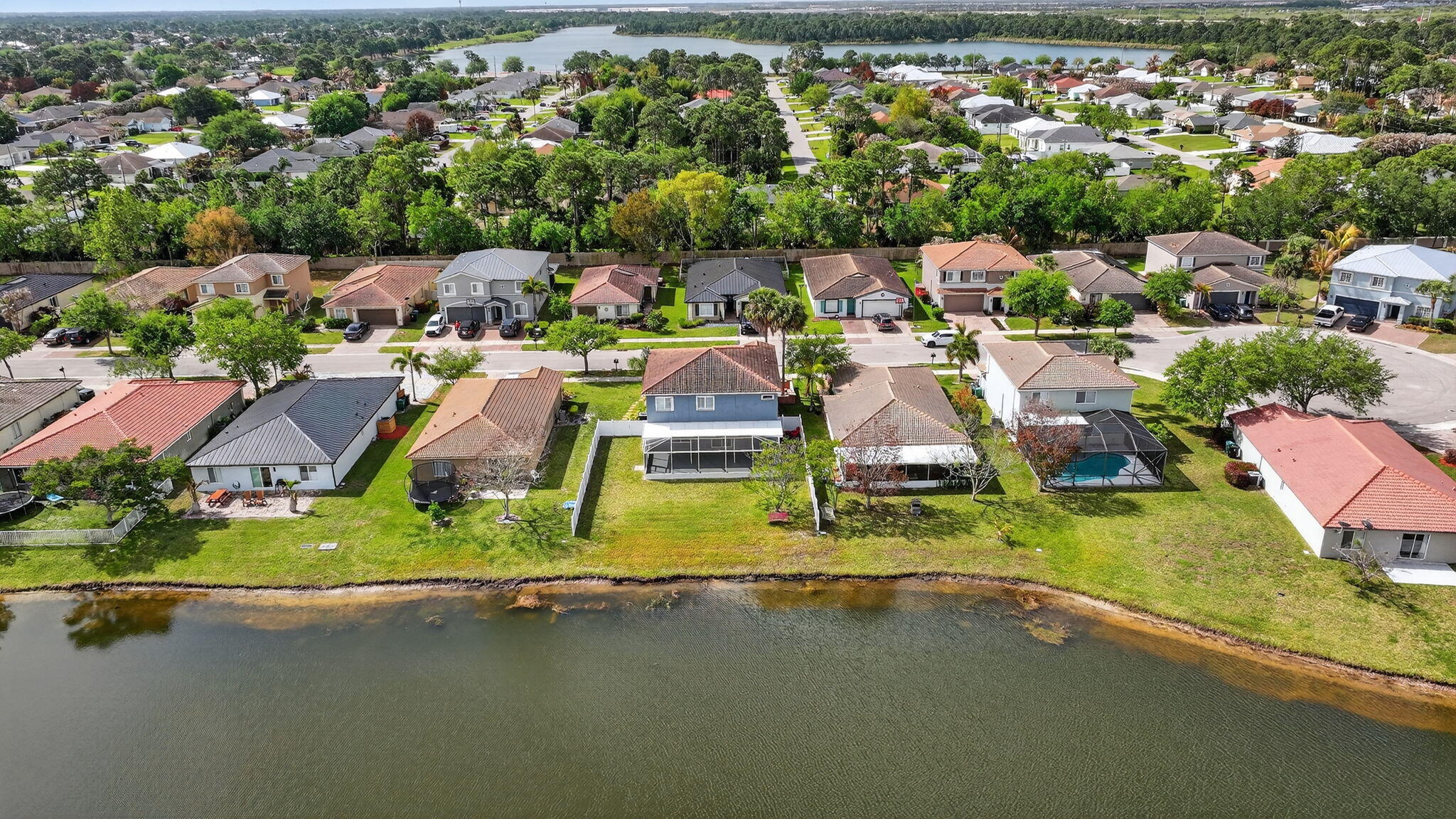 FOURTH  REPLAT OF PORTOFINO ISLES - Residential