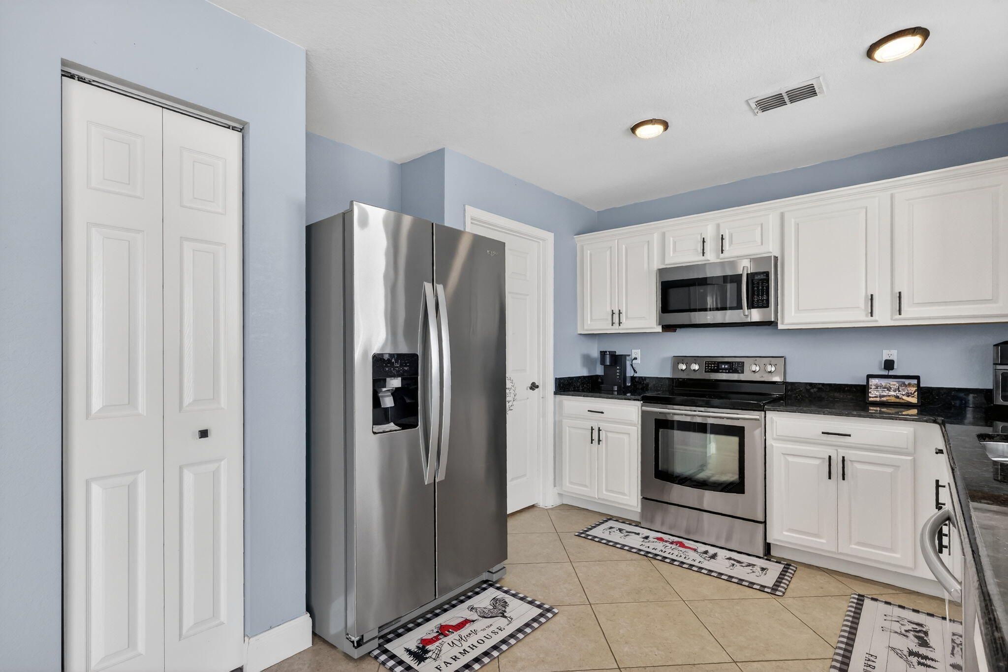 FOURTH  REPLAT OF PORTOFINO ISLES - Residential