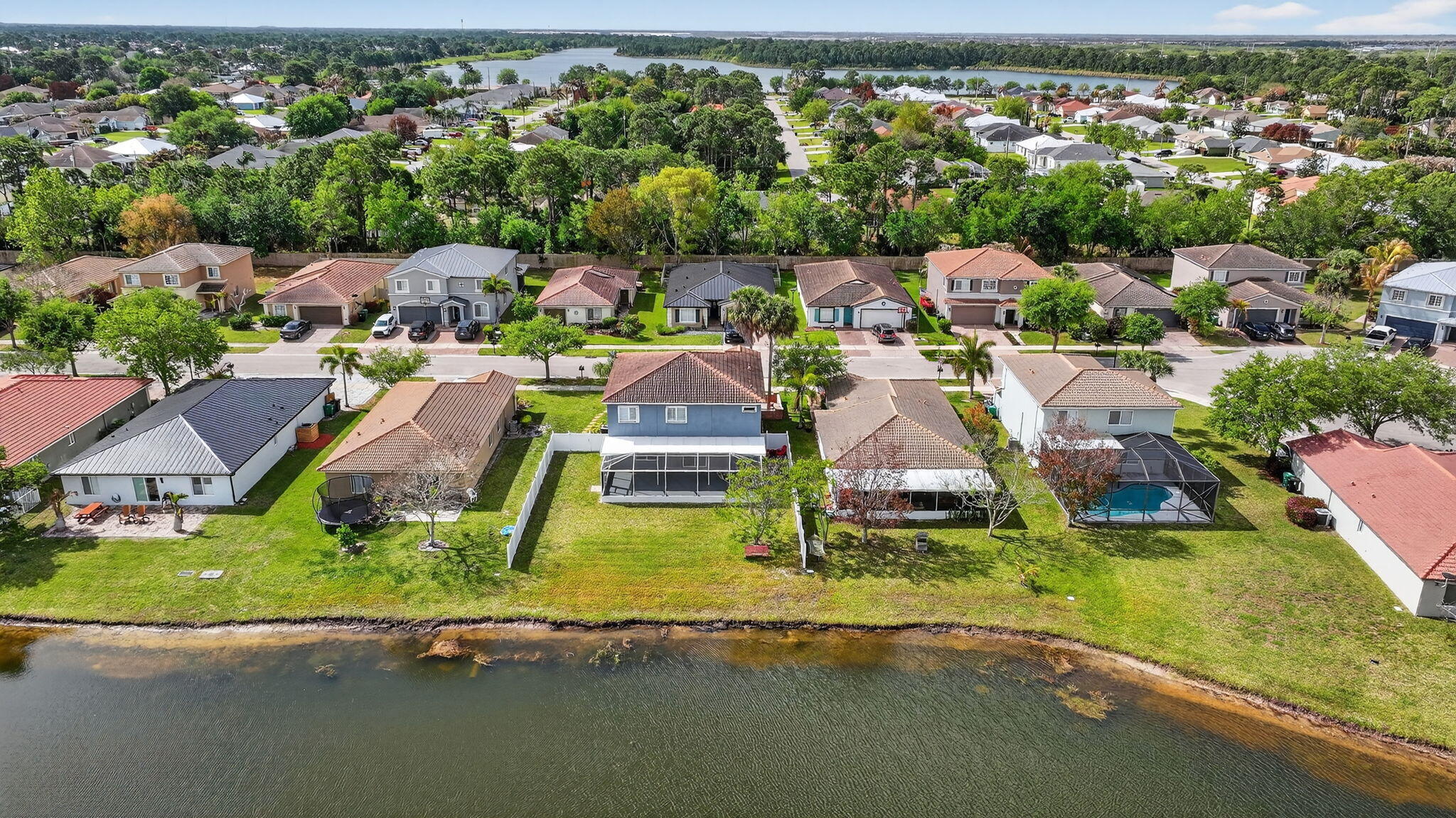 FOURTH  REPLAT OF PORTOFINO ISLES - Residential