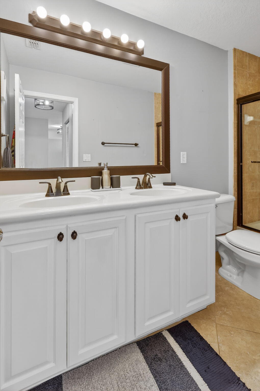 FOURTH  REPLAT OF PORTOFINO ISLES - Residential