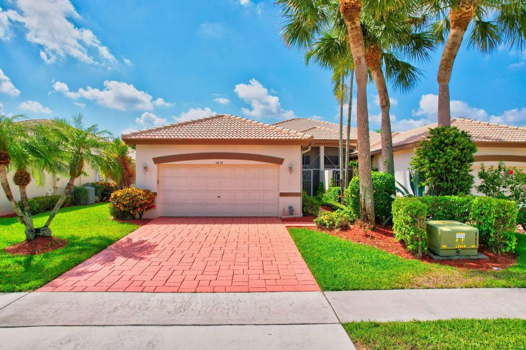 Photo of 5838 Grand Harbour Circle, Boynton Beach, FL 33437 (MLS # R10992028)