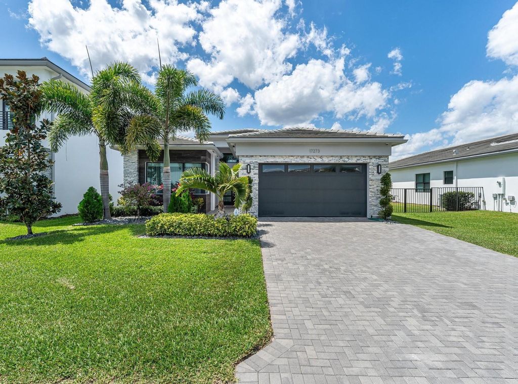 Photo of 17273 Windy Pointe Lane, Boca Raton, FL 33496 (MLS # F10431512)