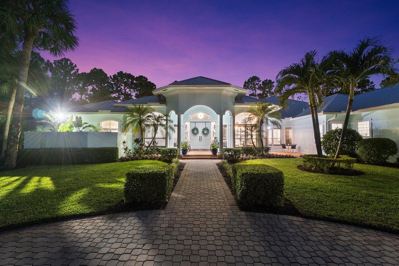 PADDOCK PARK 1 OF WELLING - Residential