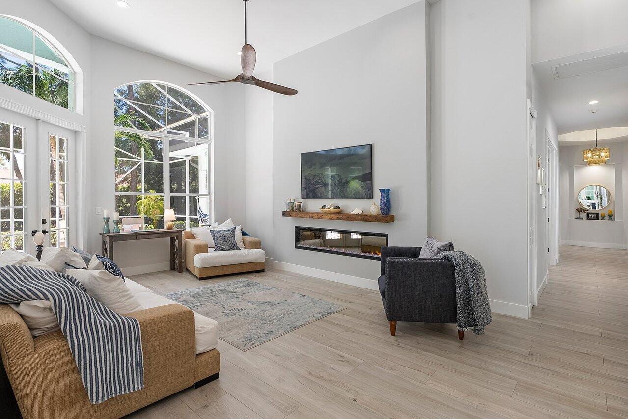 PADDOCK PARK 1 OF WELLING - Residential