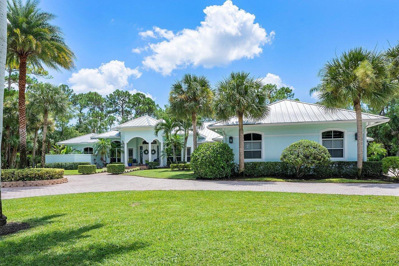 PADDOCK PARK 1 OF WELLING - Residential