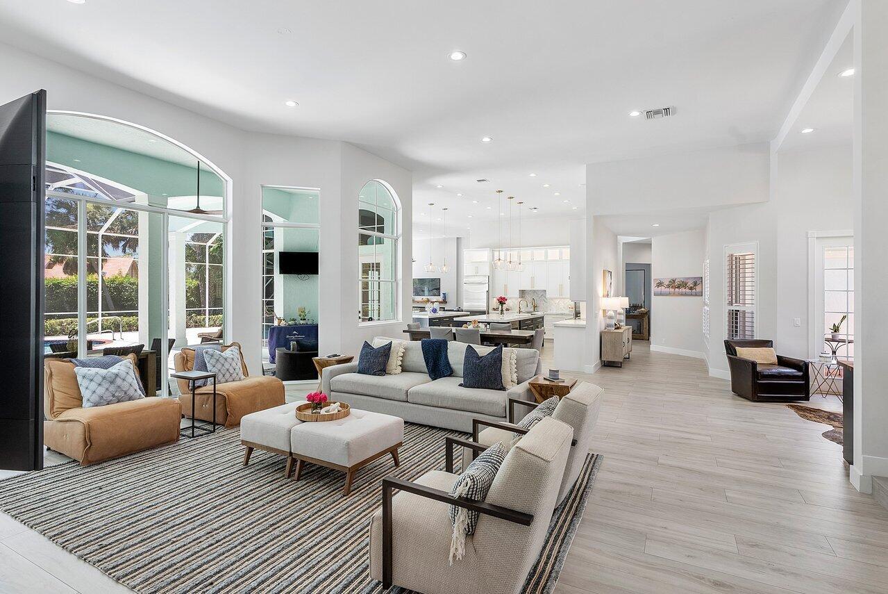 PADDOCK PARK 1 OF WELLING - Residential