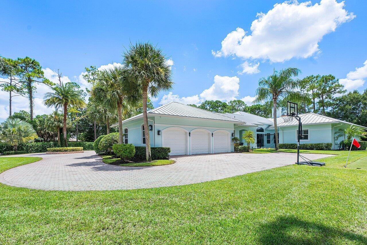 PADDOCK PARK 1 OF WELLING - Residential