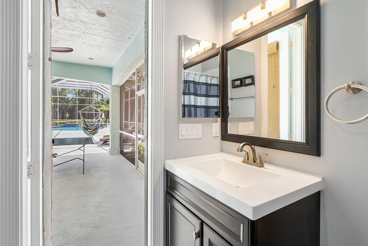 PADDOCK PARK 1 OF WELLING - Residential