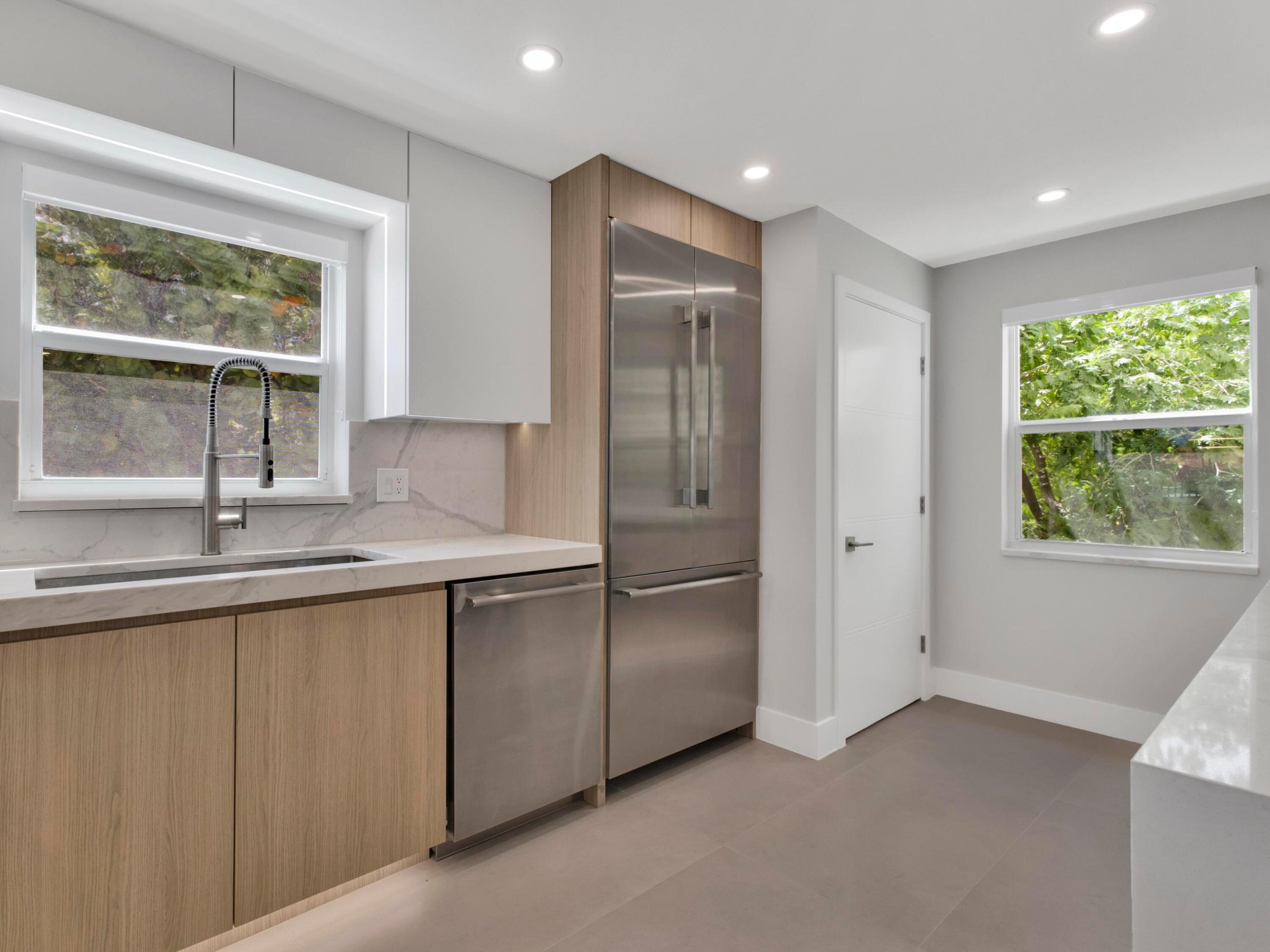 HARBOURSIDE - Residential Lease