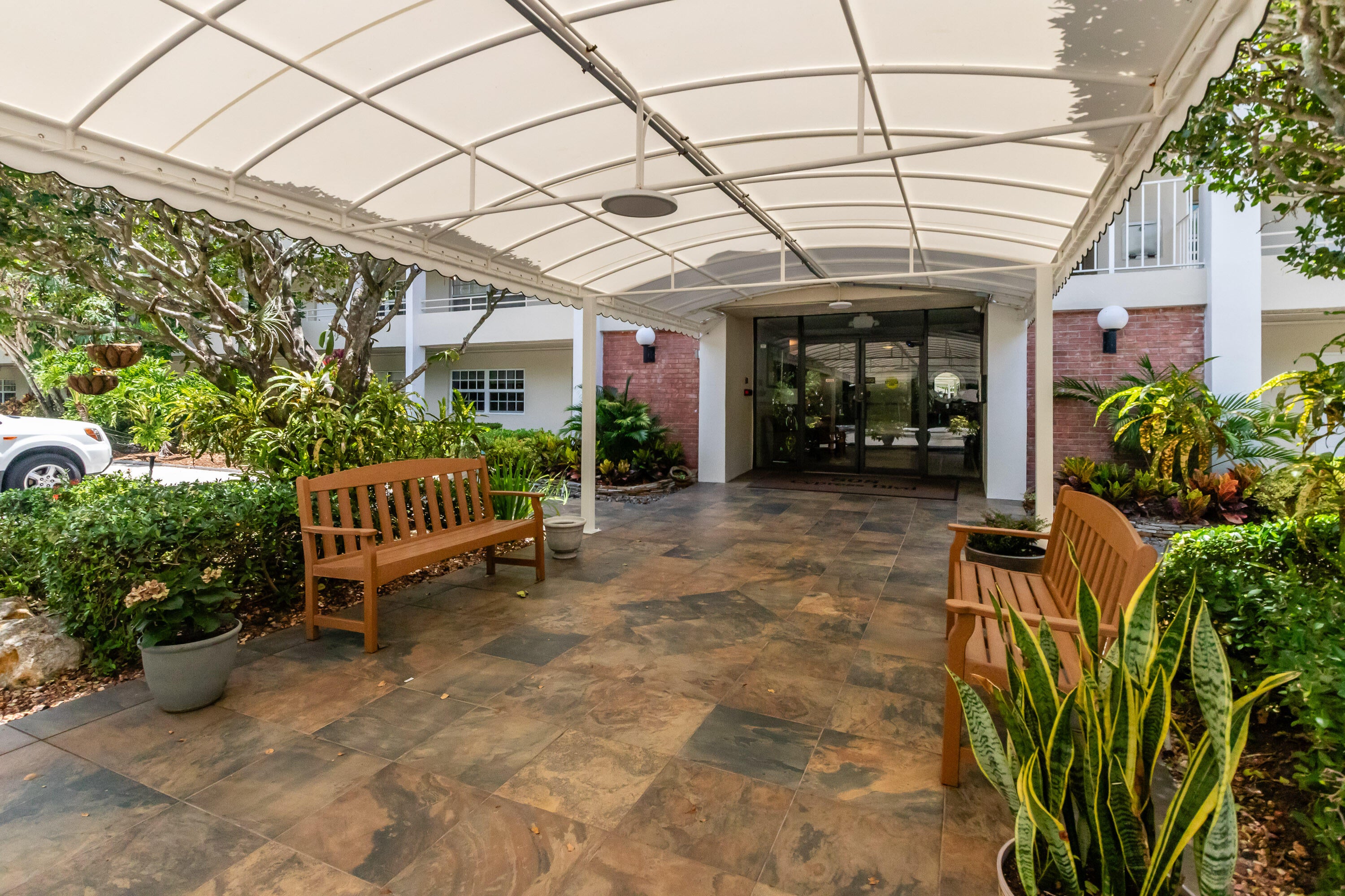 808 Cypress Boulevard 106
