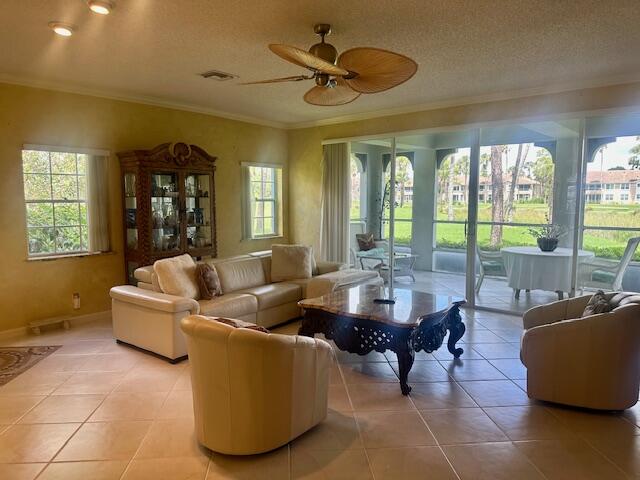 301 S Ryder Cup Cir 301