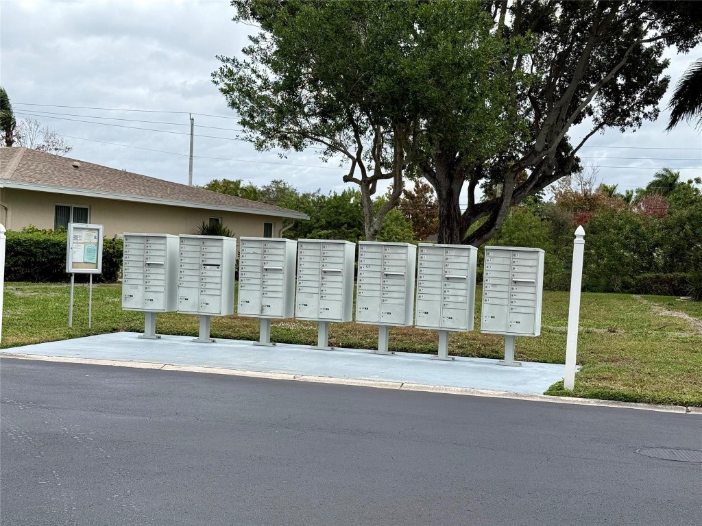 Boca Lakes - Residential