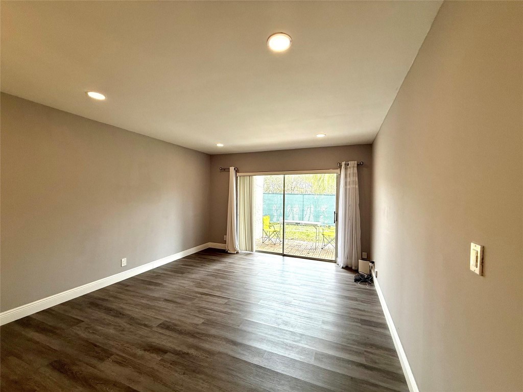 Boca Lakes - Residential