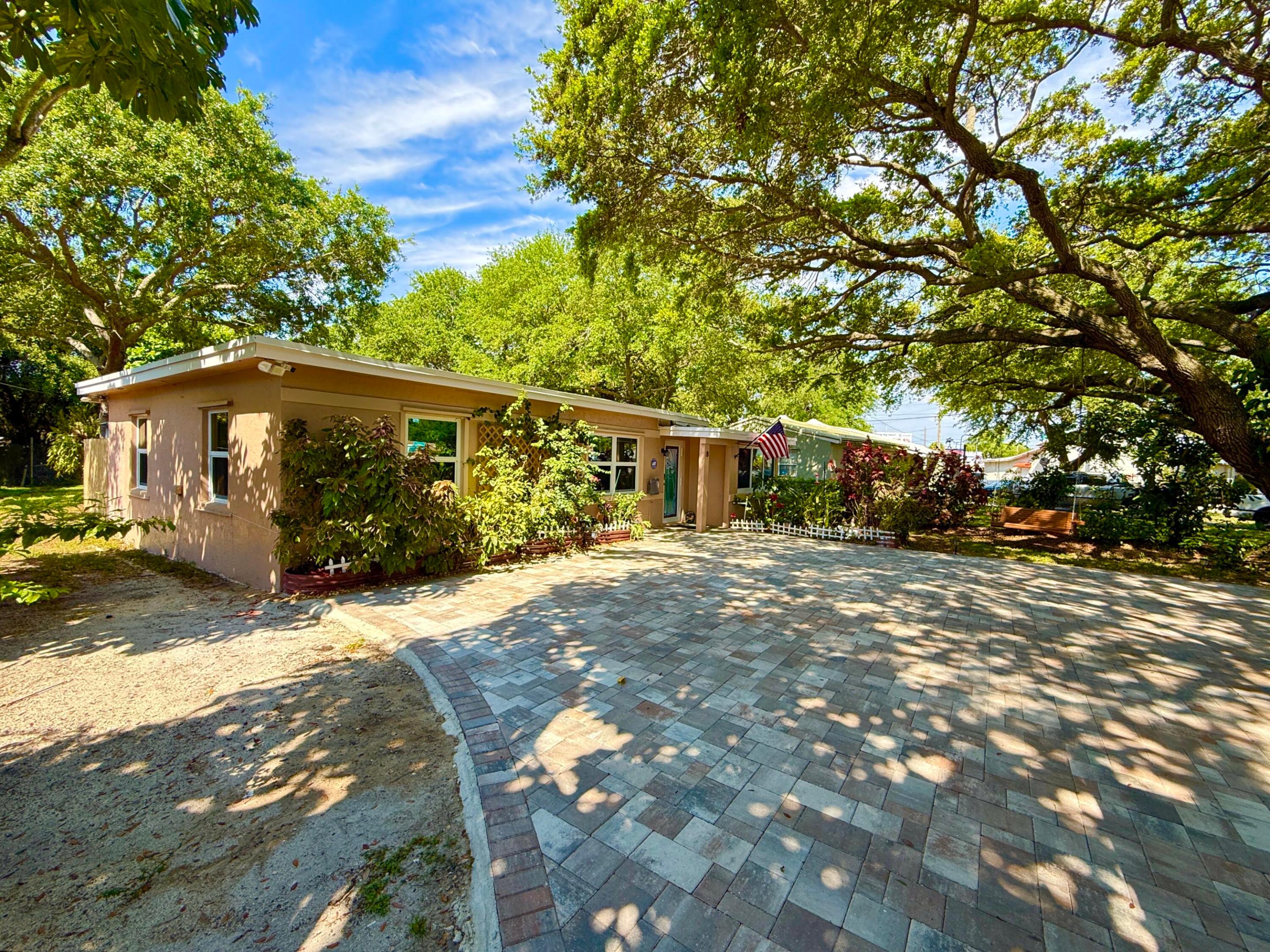 MIAMI GARDENS ESTATES SEC 3 - Residential