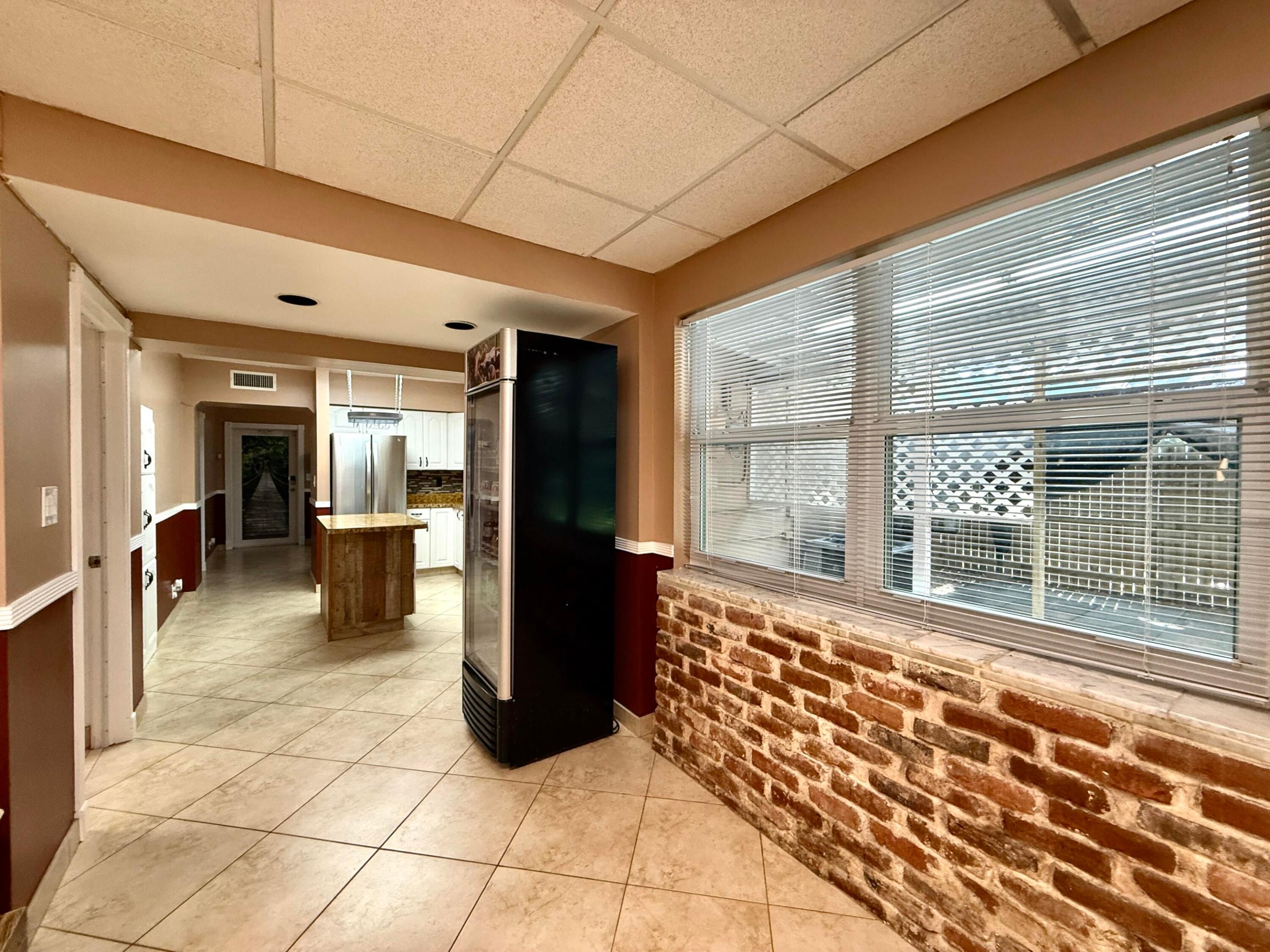 MIAMI GARDENS ESTATES SEC 3 - Residential