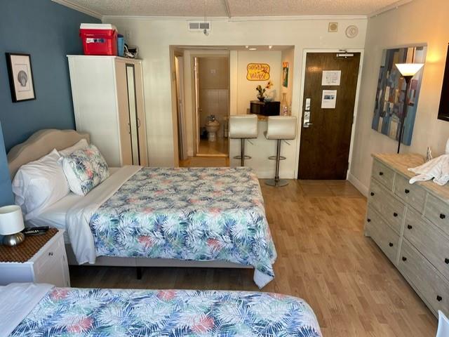 4040 Galt Ocean Dr 325