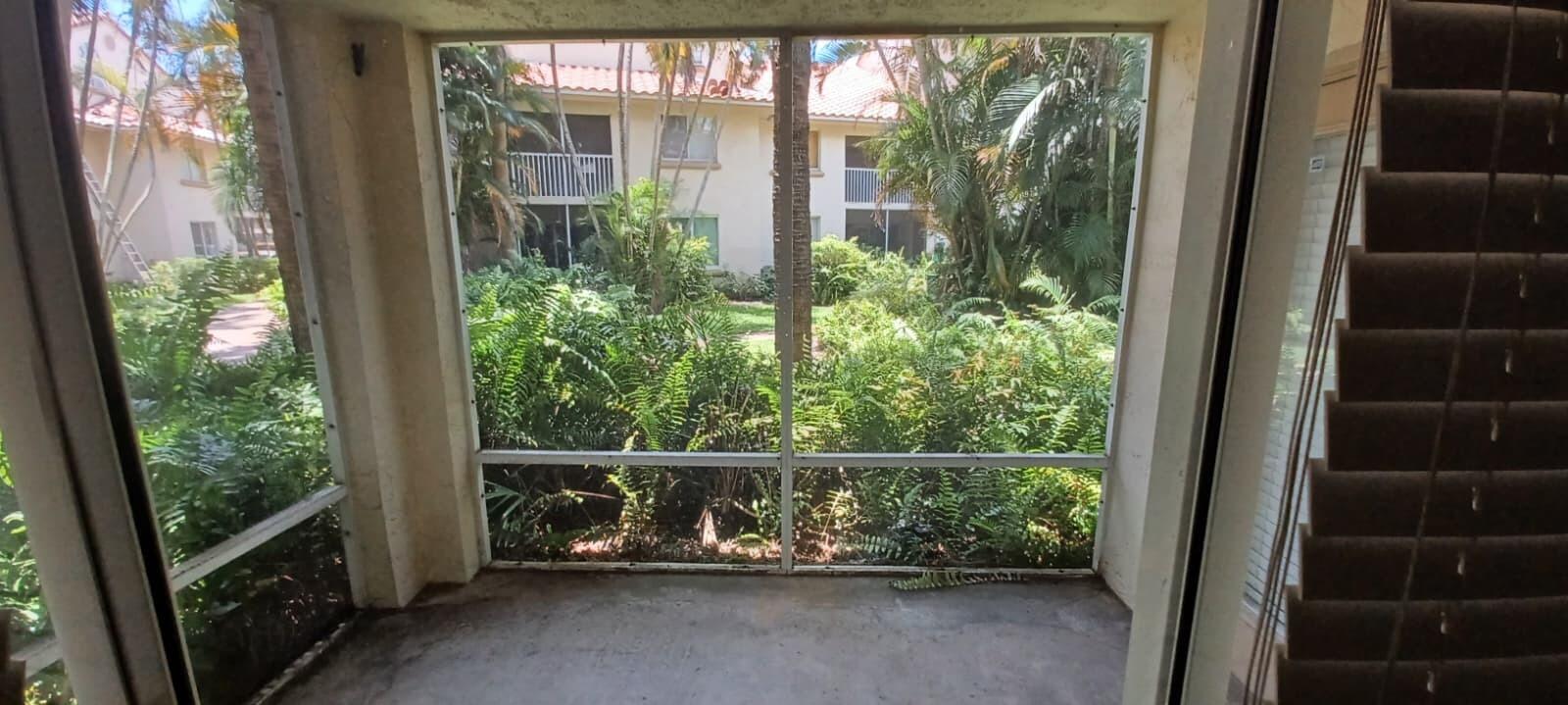 STERLING VILLAGES OF PALM BEACH LAKES CONDO - Residential Lease