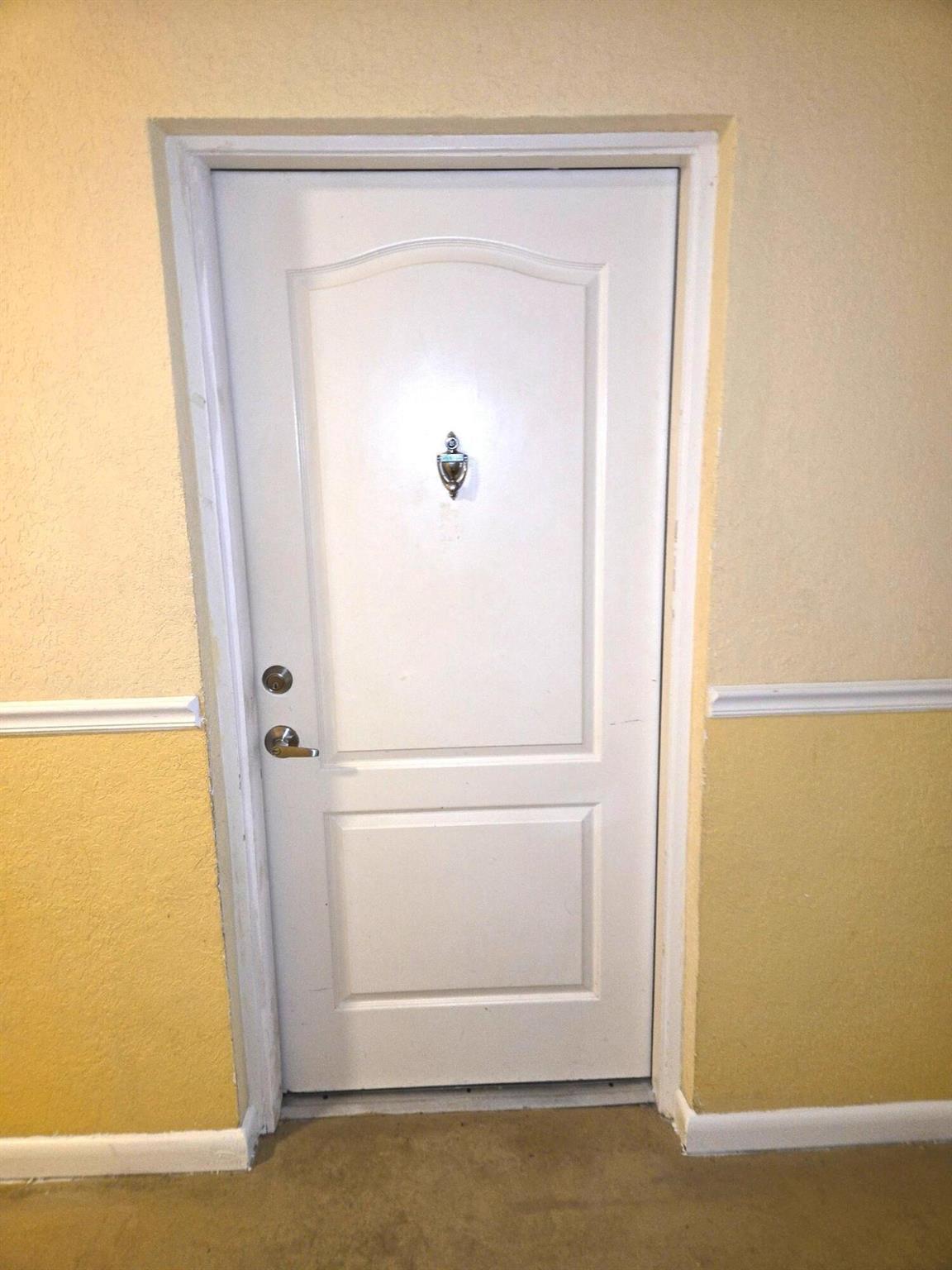 COCO CAY CONDO - Residential Lease