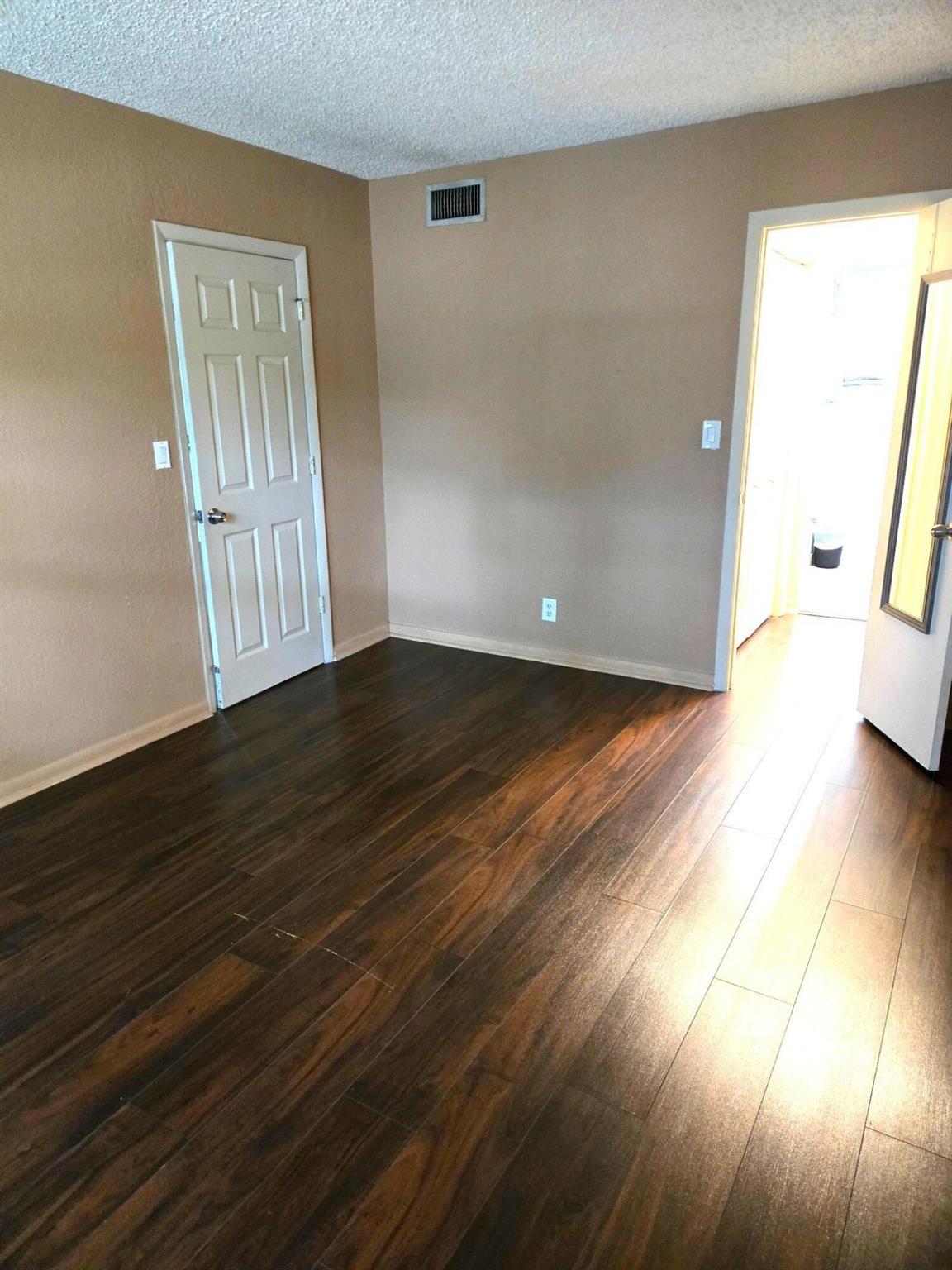 COCO CAY CONDO - Residential Lease