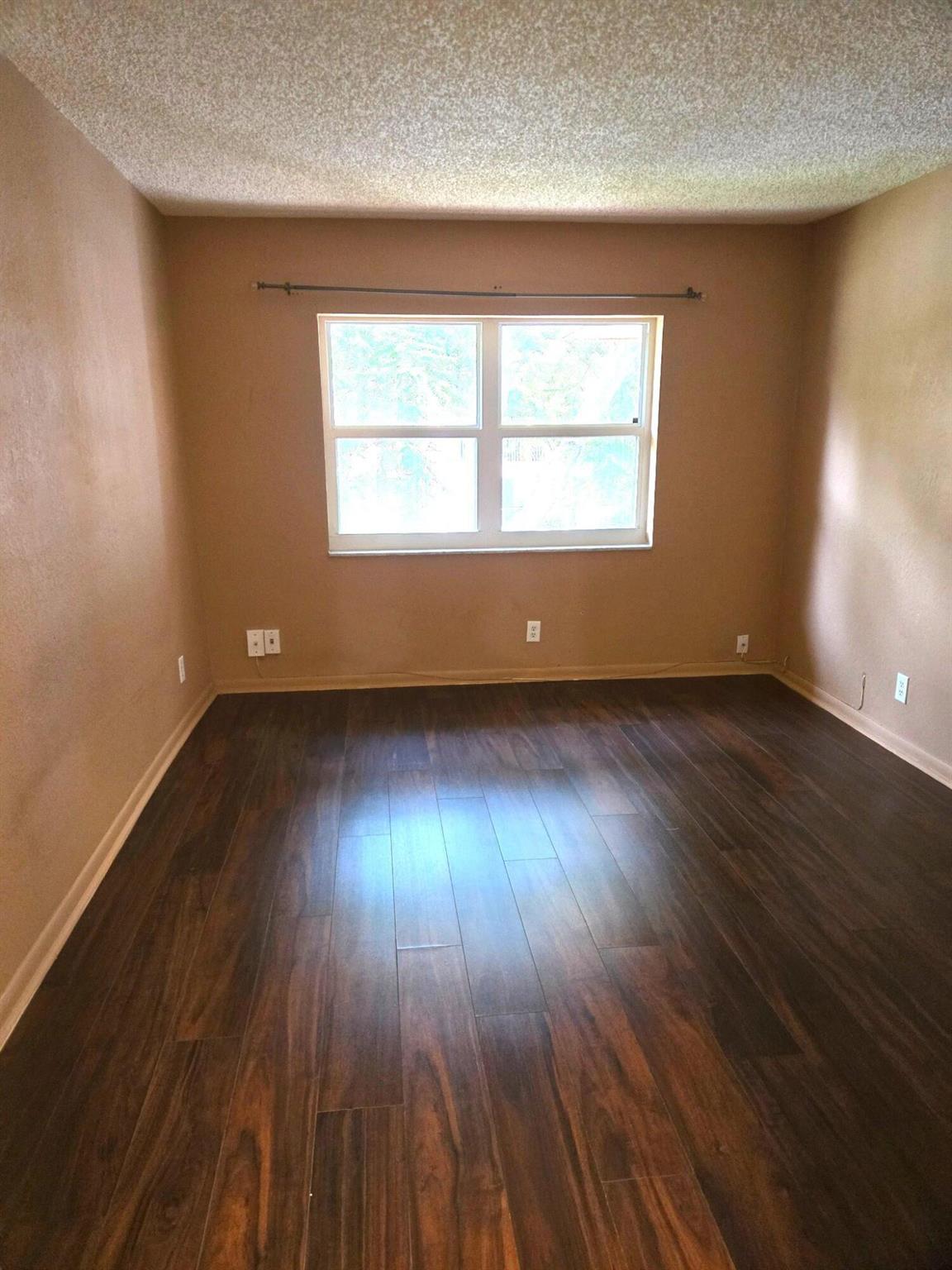 COCO CAY CONDO - Residential Lease