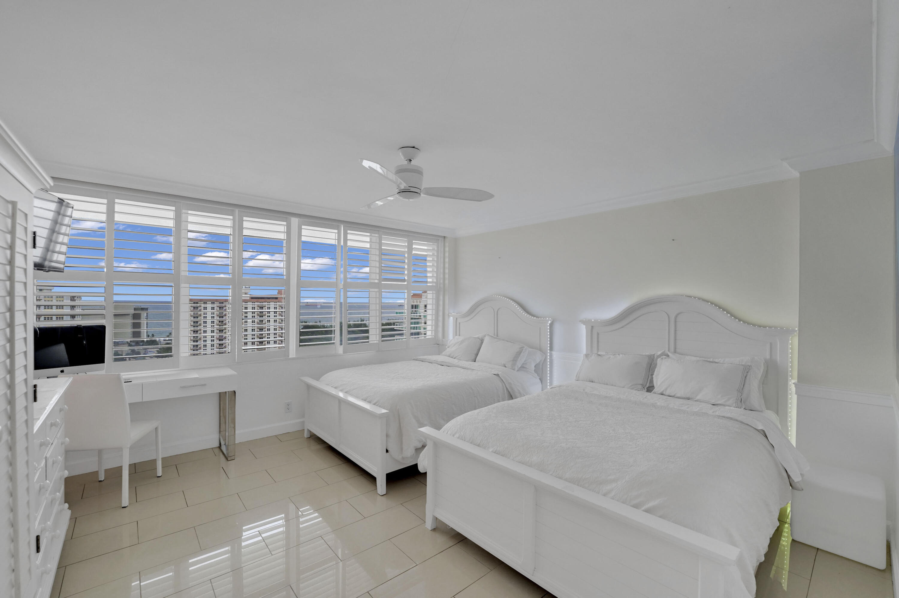 SUNRISE EAST CONDO - Residential