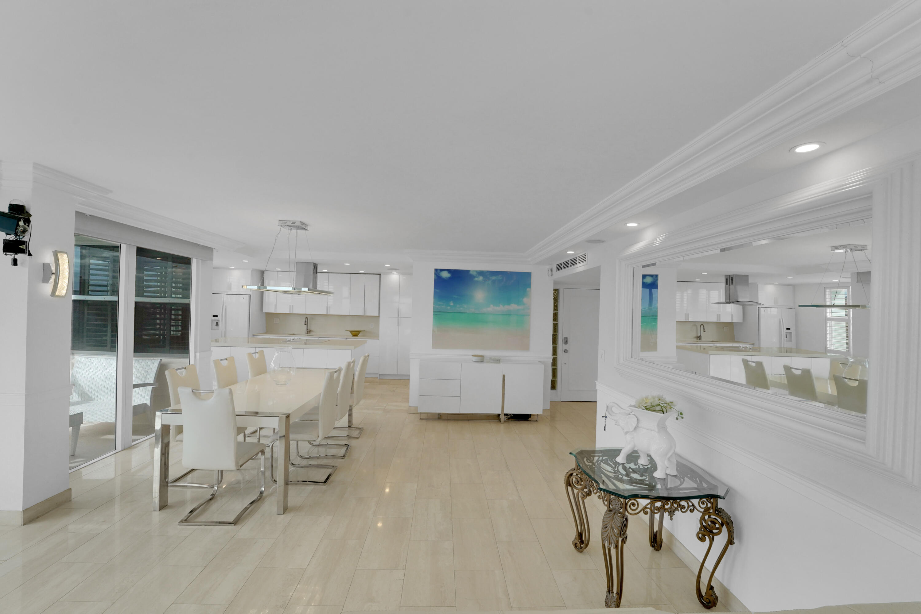 SUNRISE EAST CONDO - Residential