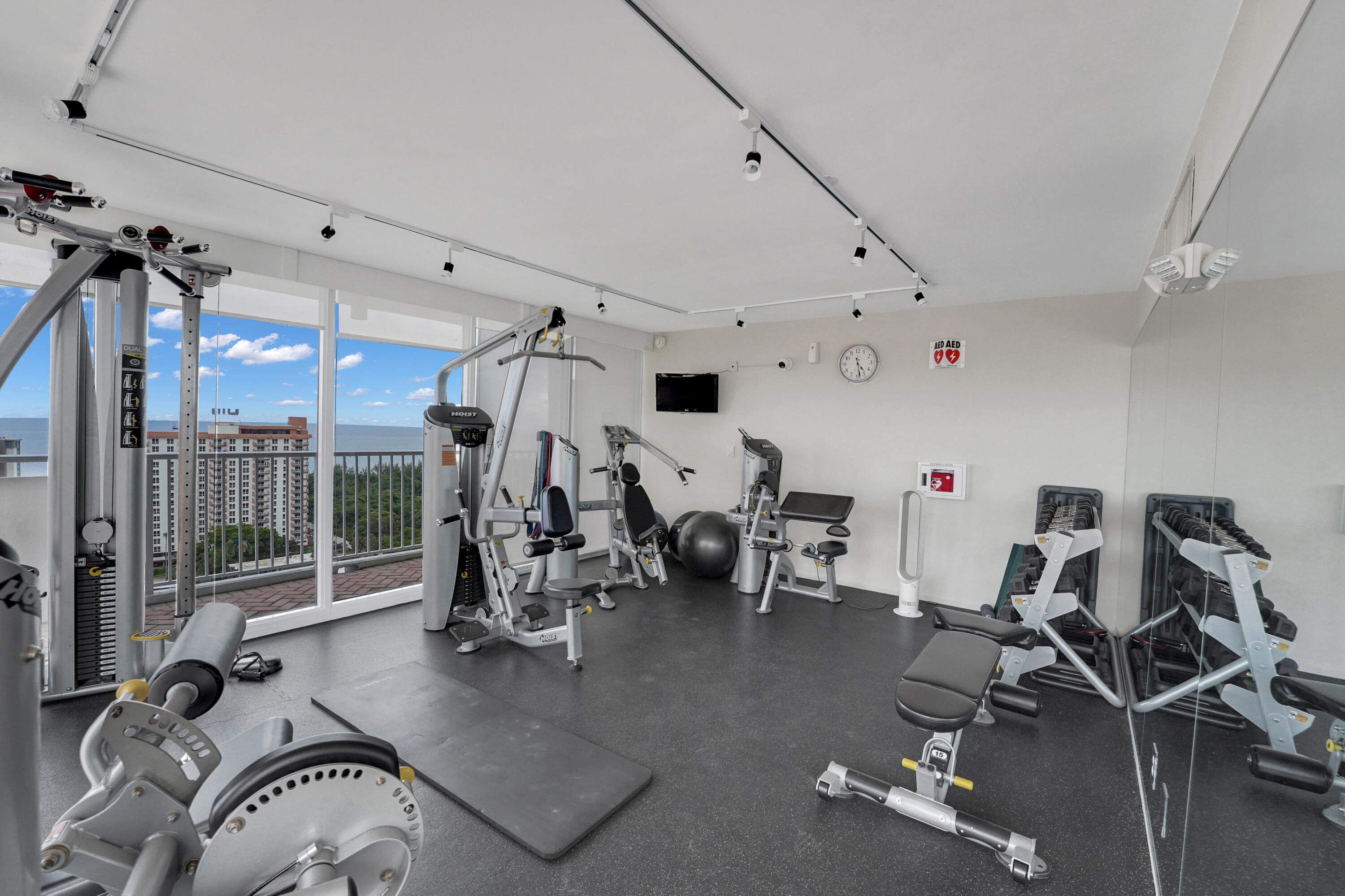 SUNRISE EAST CONDO - Residential