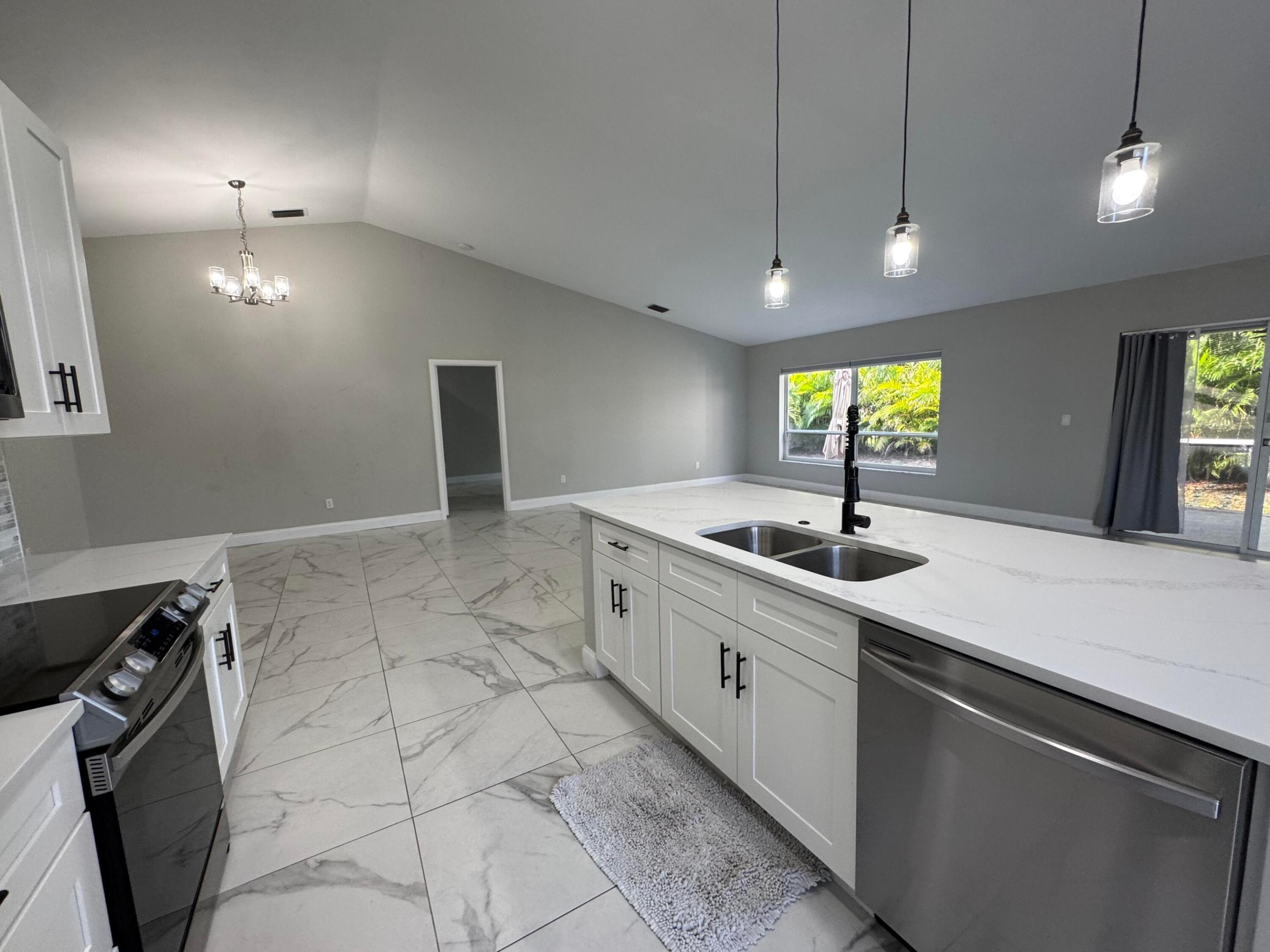 BOCA LANDINGS - Residential