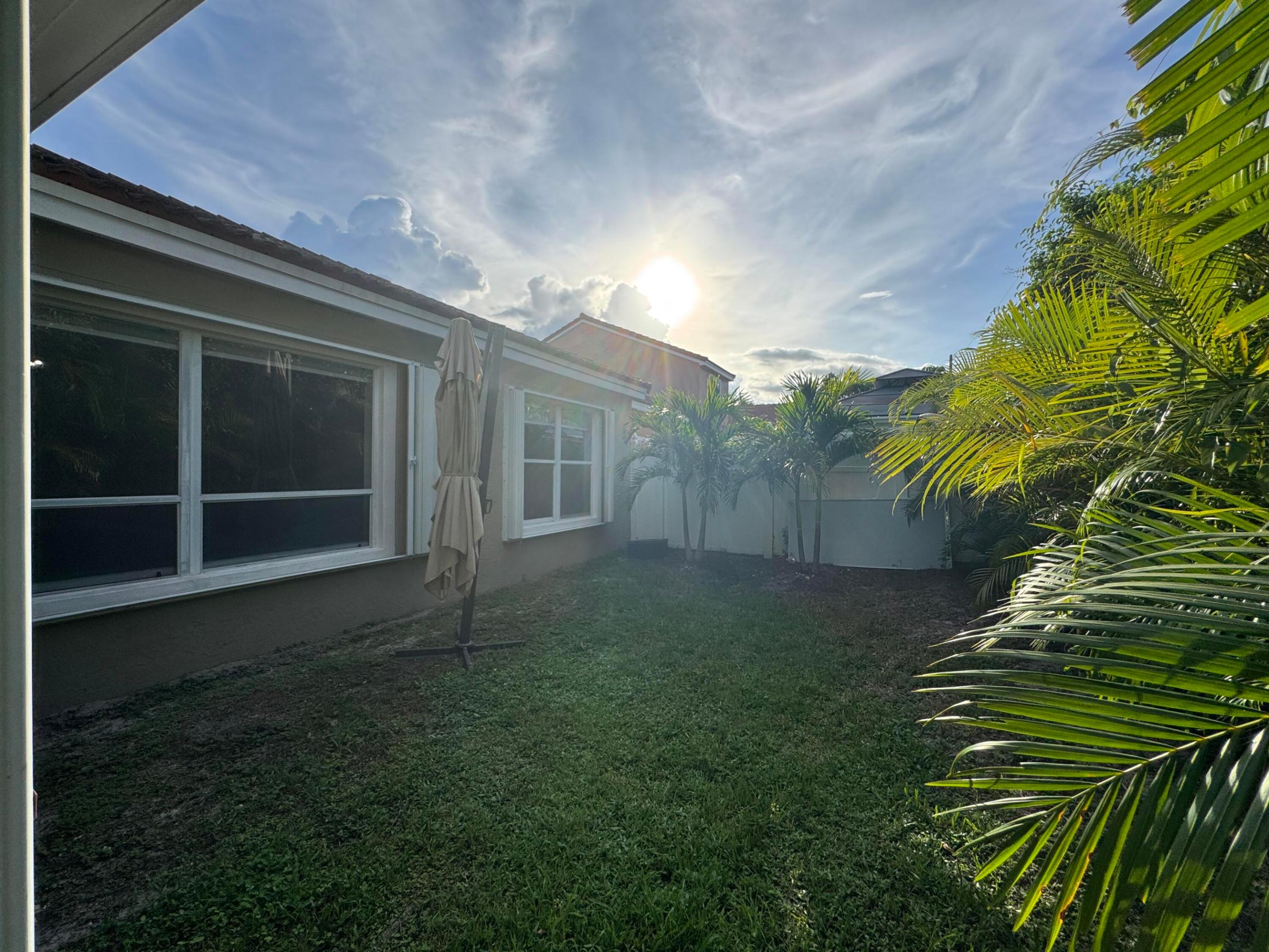 BOCA LANDINGS - Residential