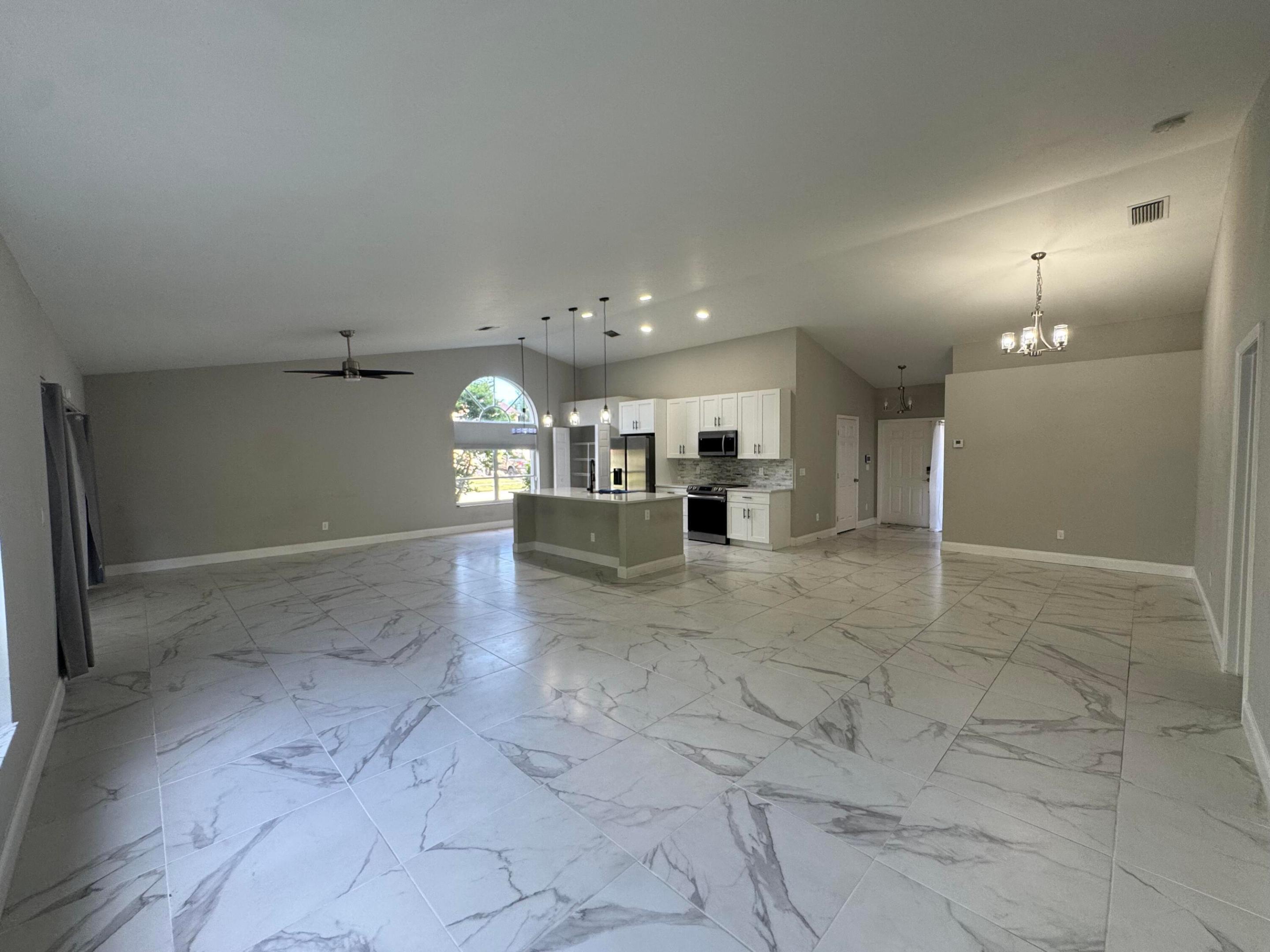 BOCA LANDINGS - Residential