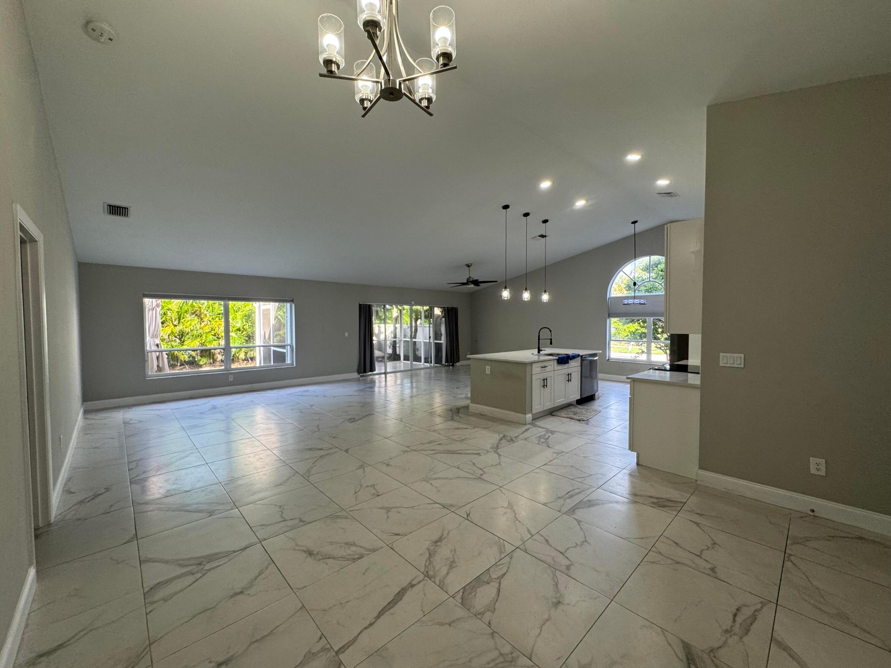 BOCA LANDINGS - Residential