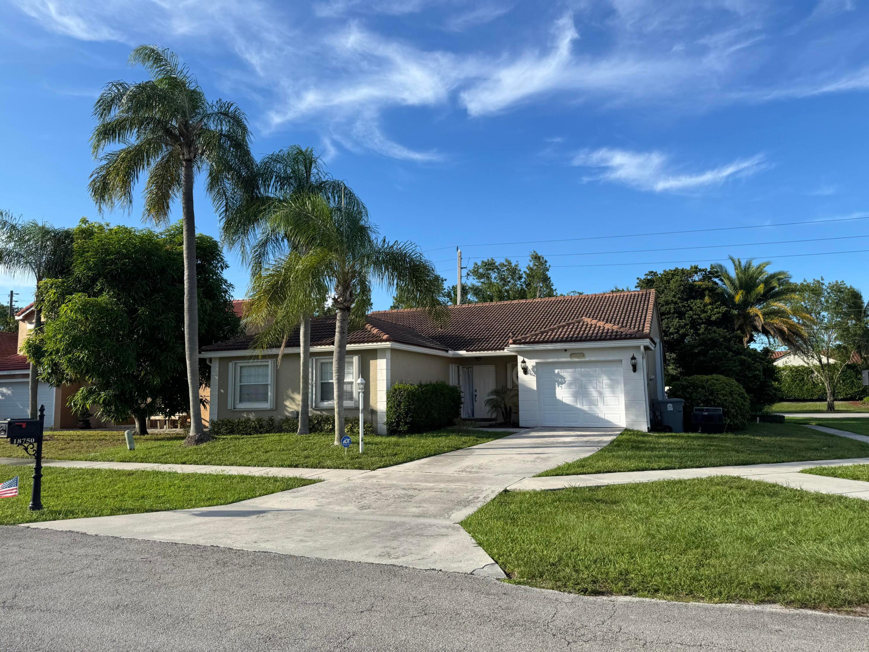 BOCA LANDINGS - Residential