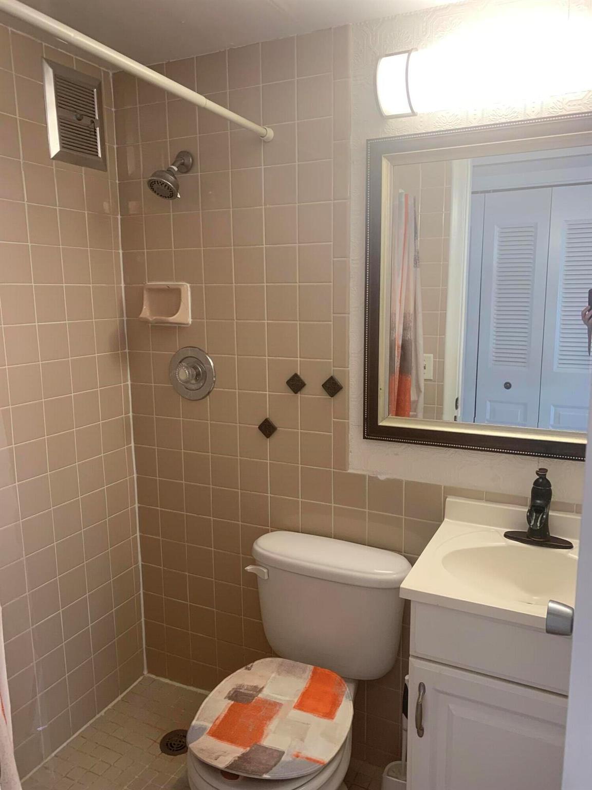 CENTURY VILLAGE - Residential Lease