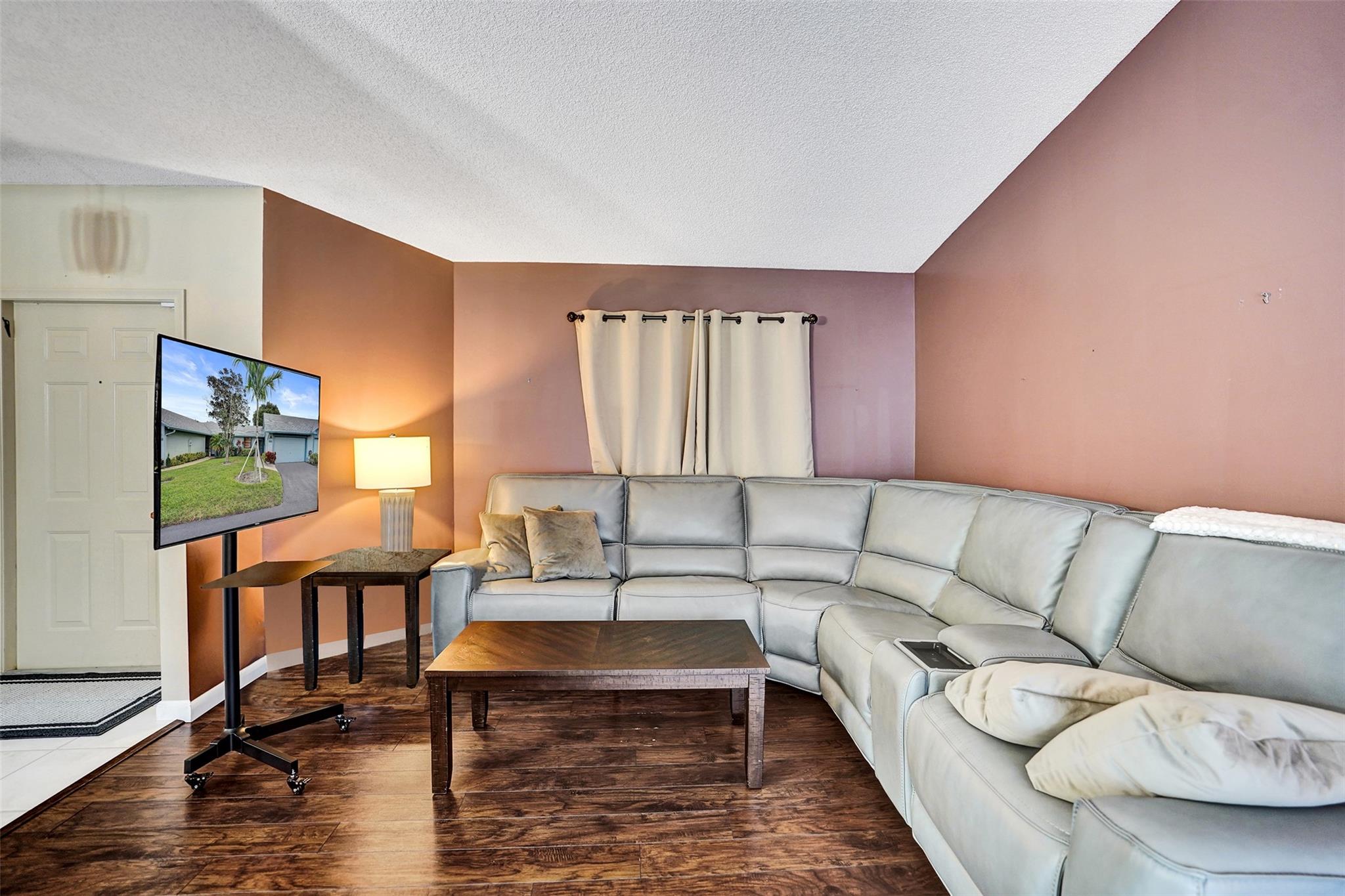 River Oaks - Residential