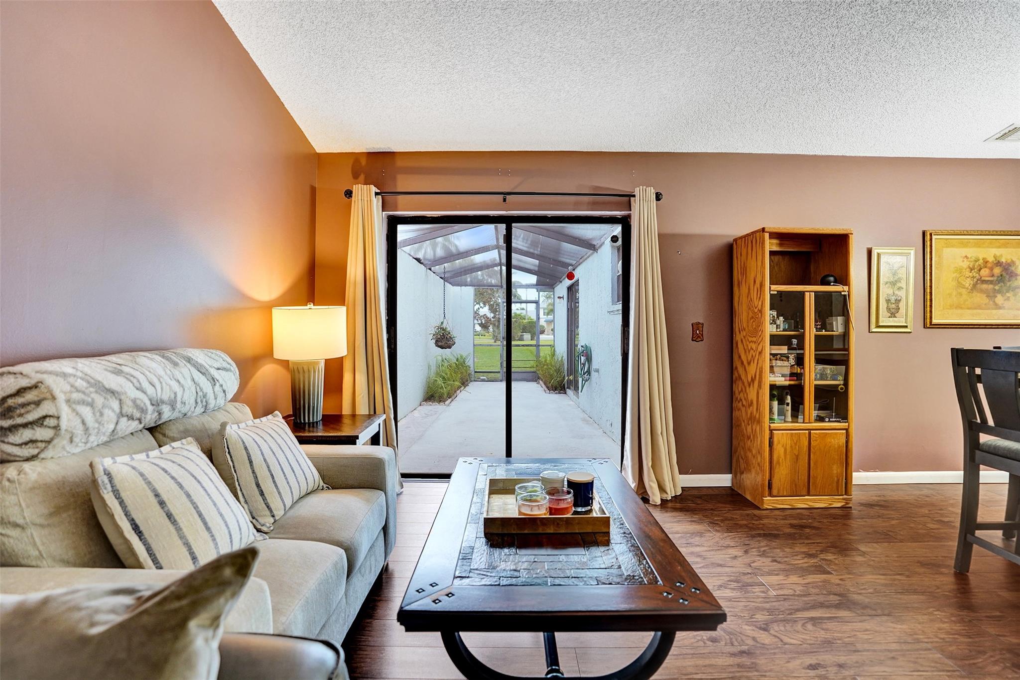 River Oaks - Residential