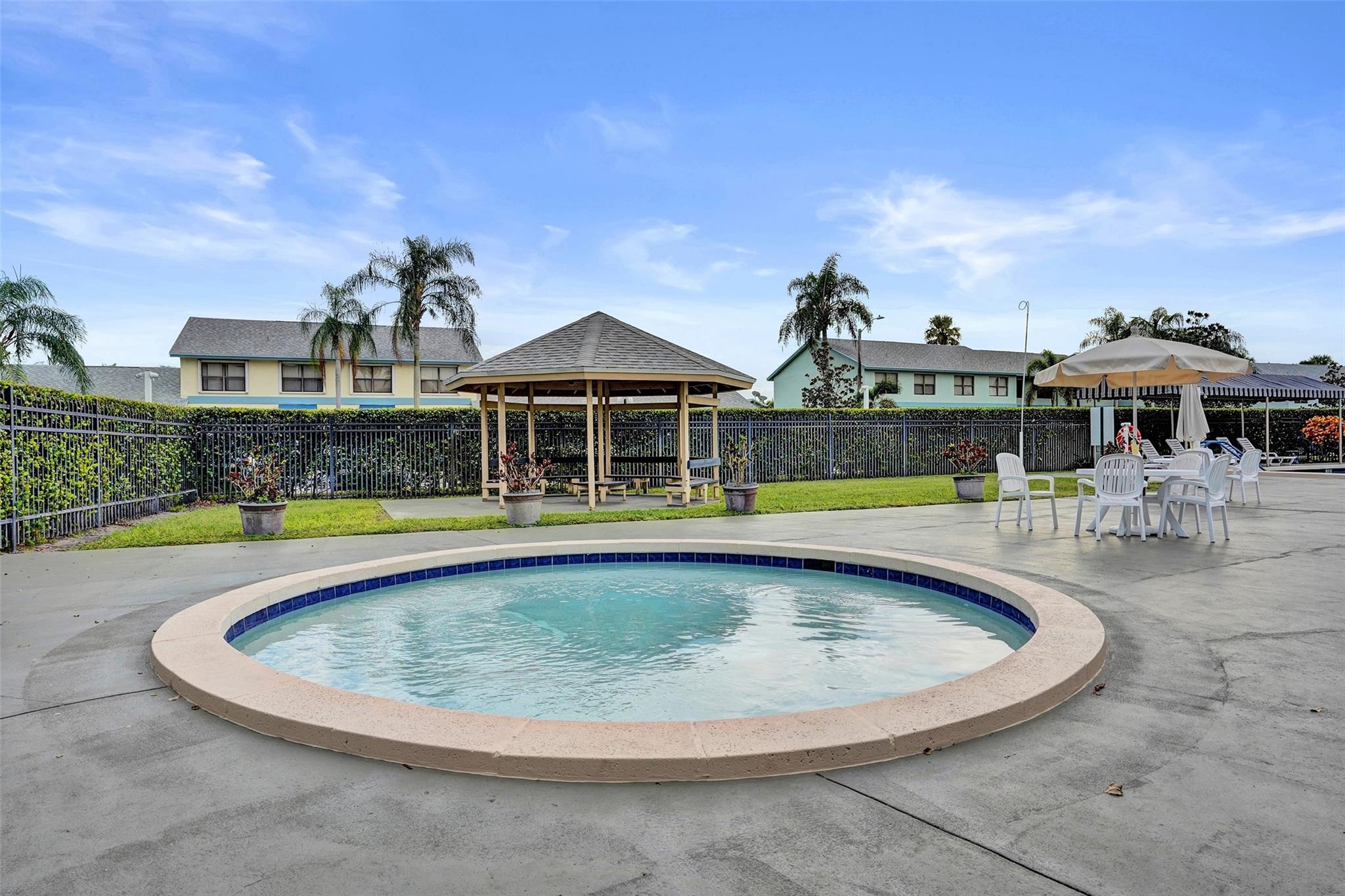 River Oaks - Residential