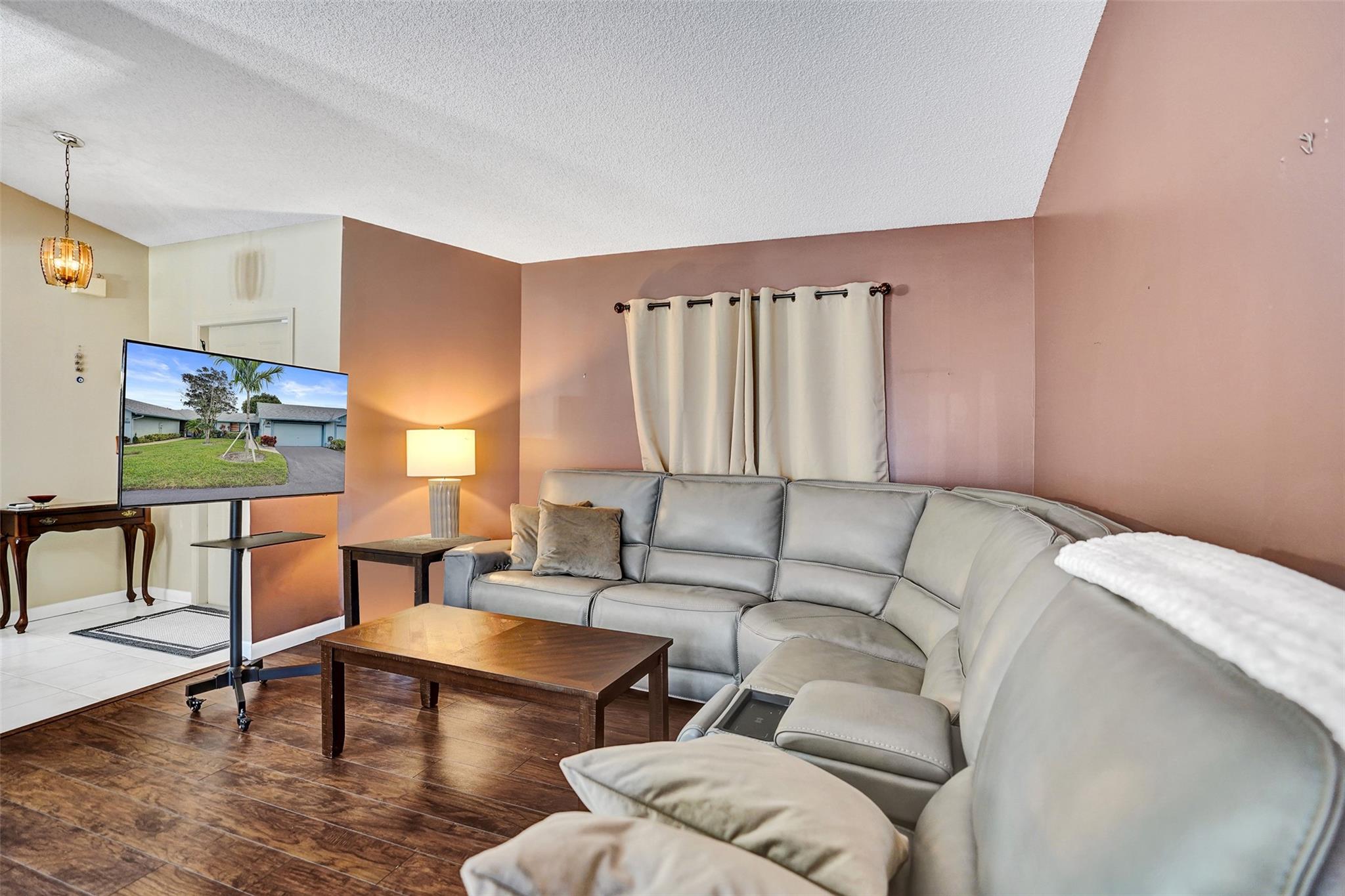 River Oaks - Residential