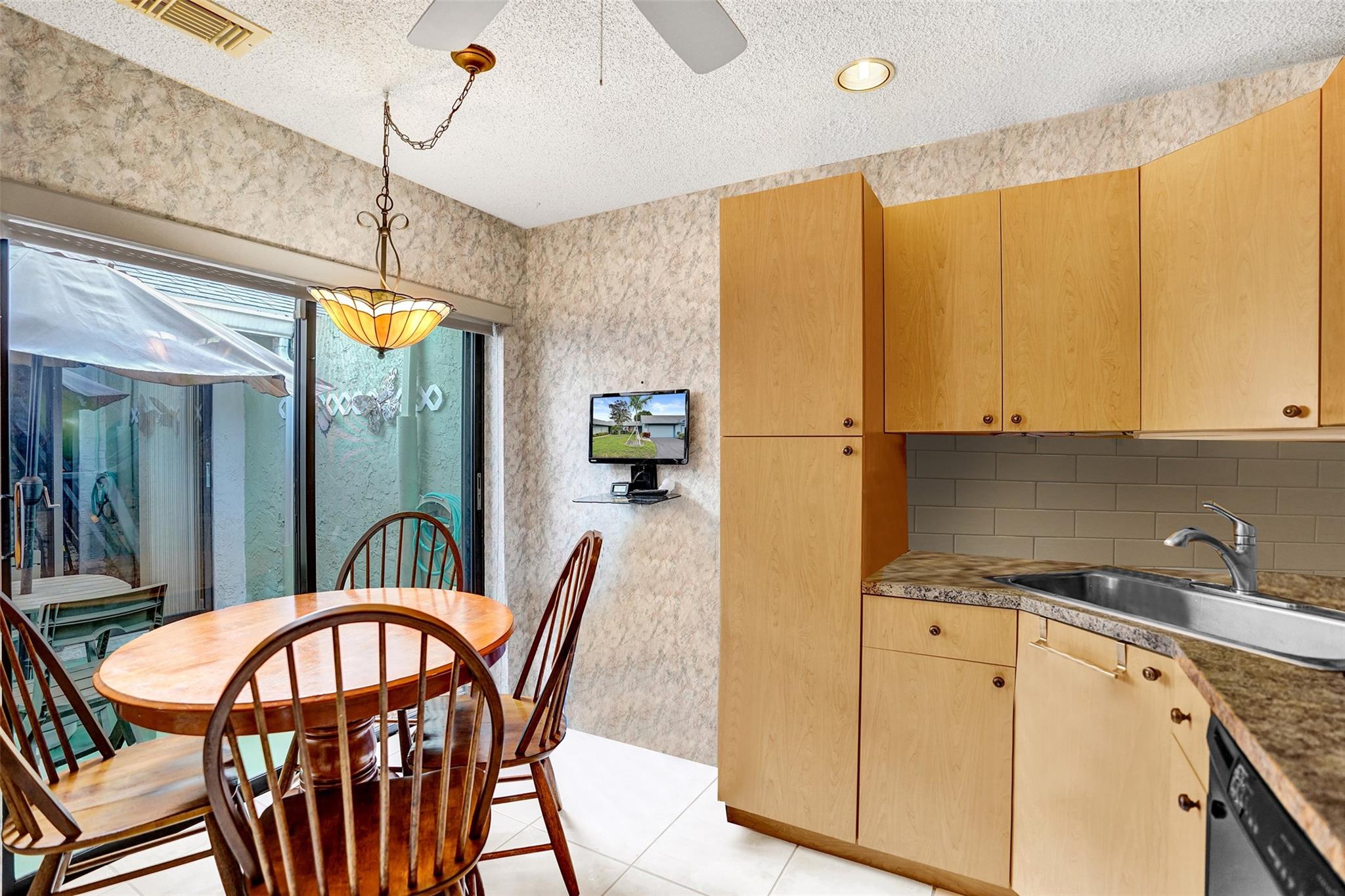 River Oaks - Residential