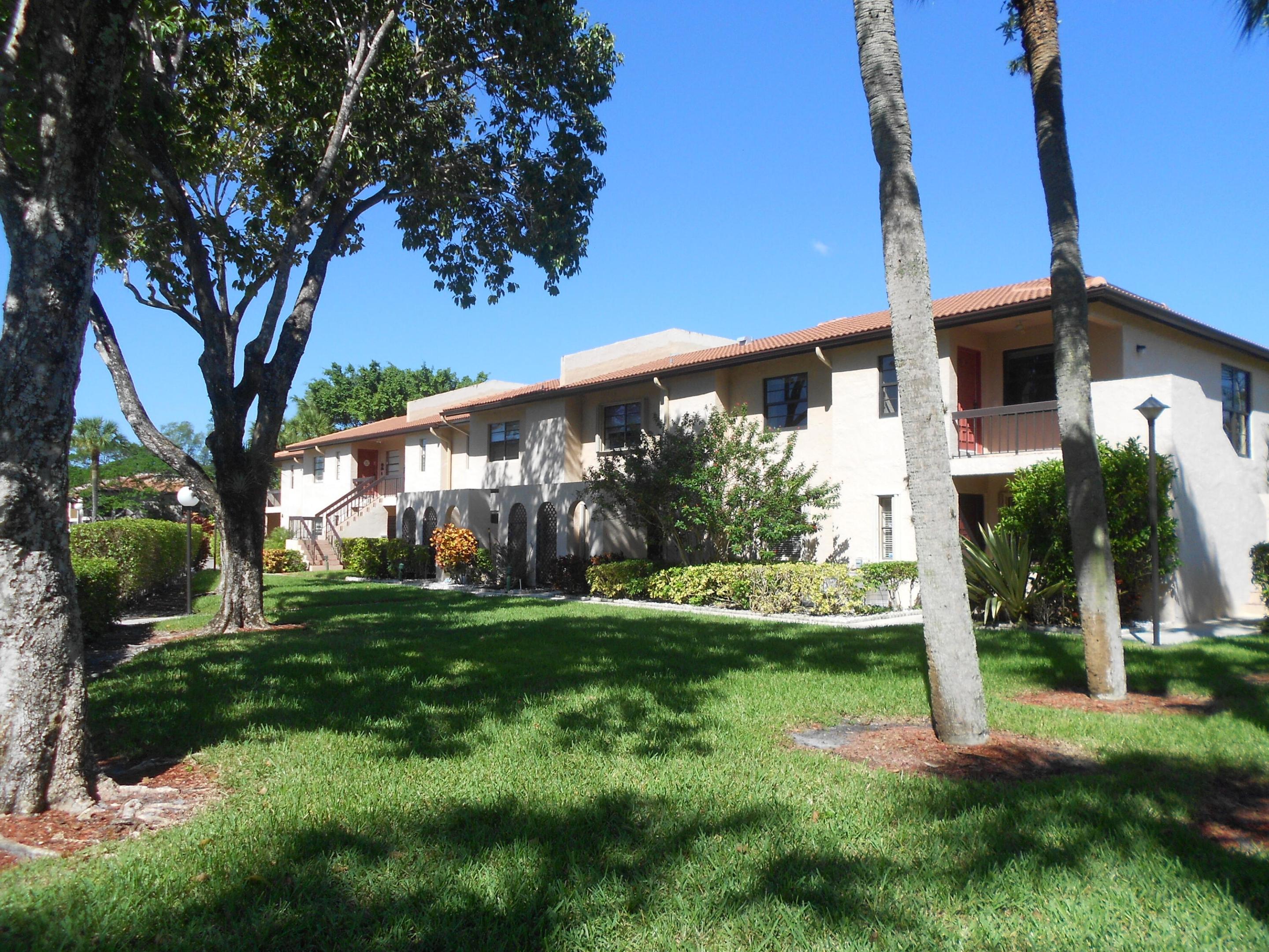 9259 VISTA DEL LAGO 18D