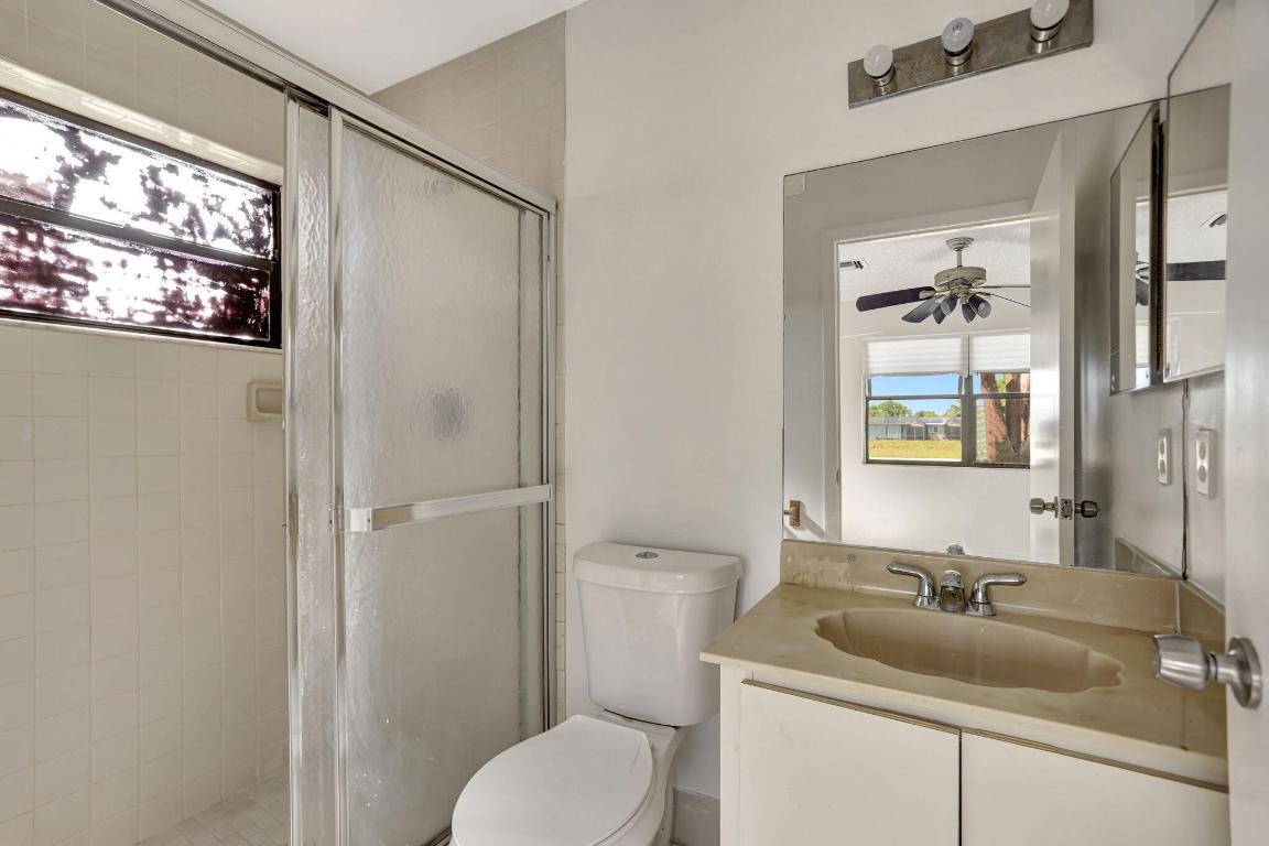 VENETIAN LAKES - Residential