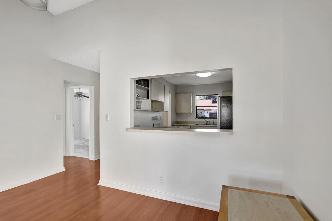 VENETIAN LAKES - Residential