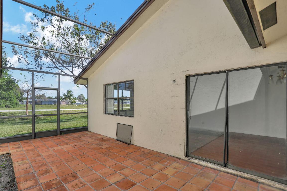 VENETIAN LAKES - Residential