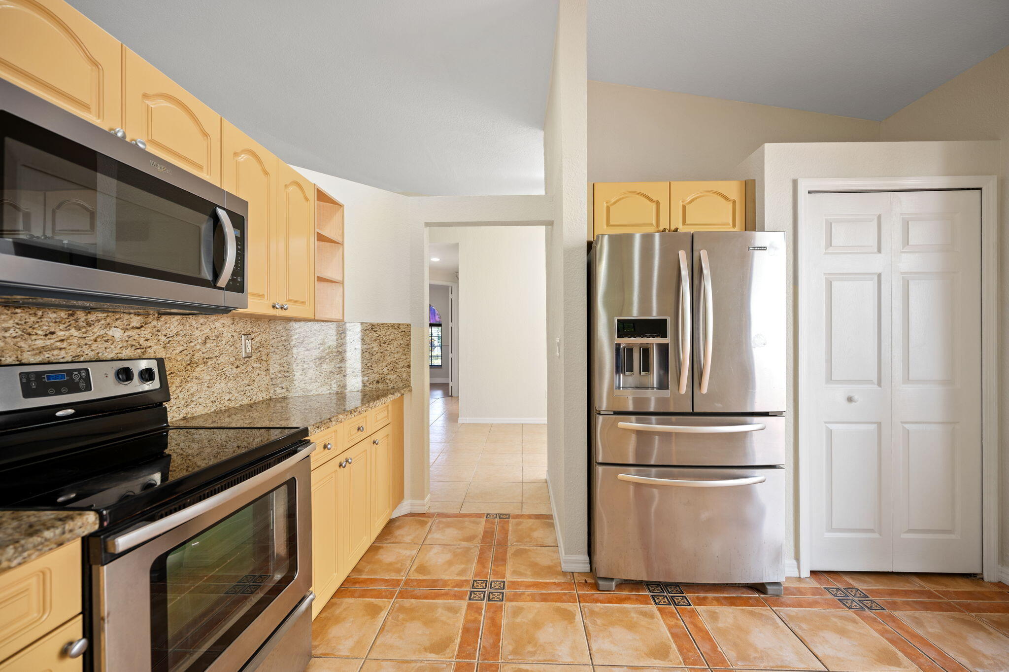 WOODMONT TRACT 71 - Residential