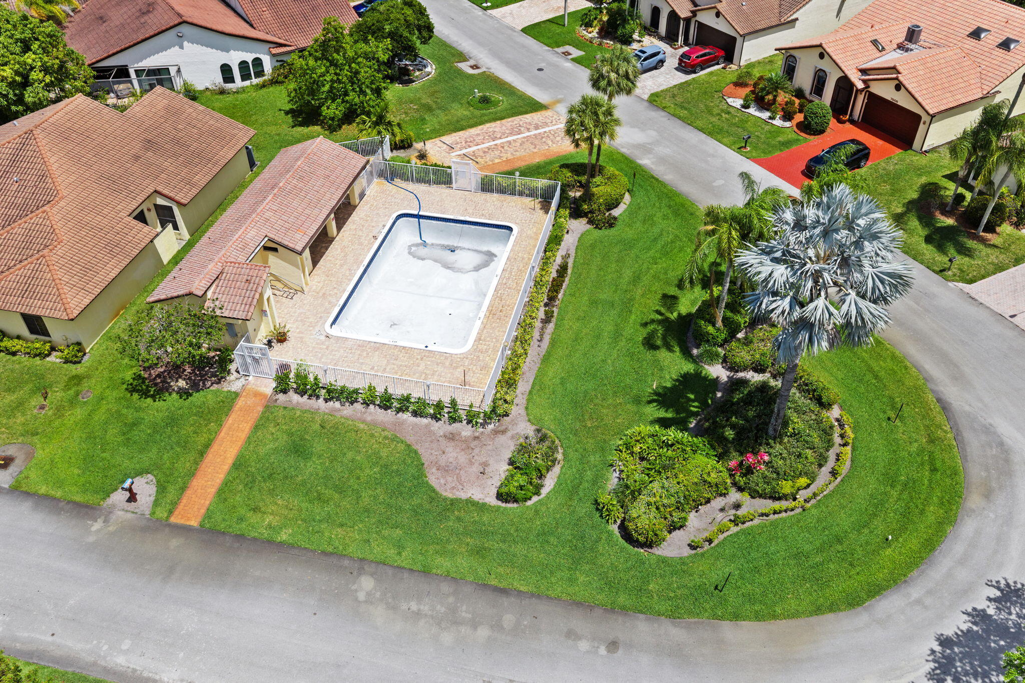WOODMONT TRACT 71 - Residential