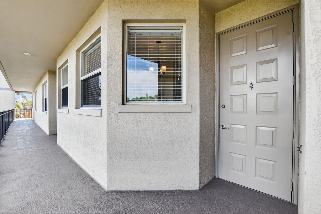 Photo of 26 Royal Palm Way #403, Boca Raton, FL 33432 (MLS # B26004648)